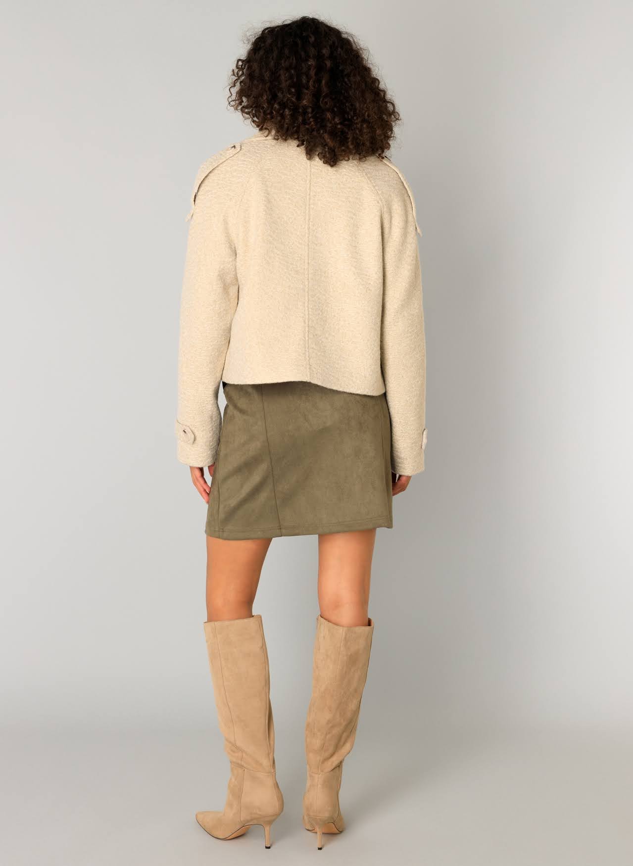 0005666_078_6_back_391