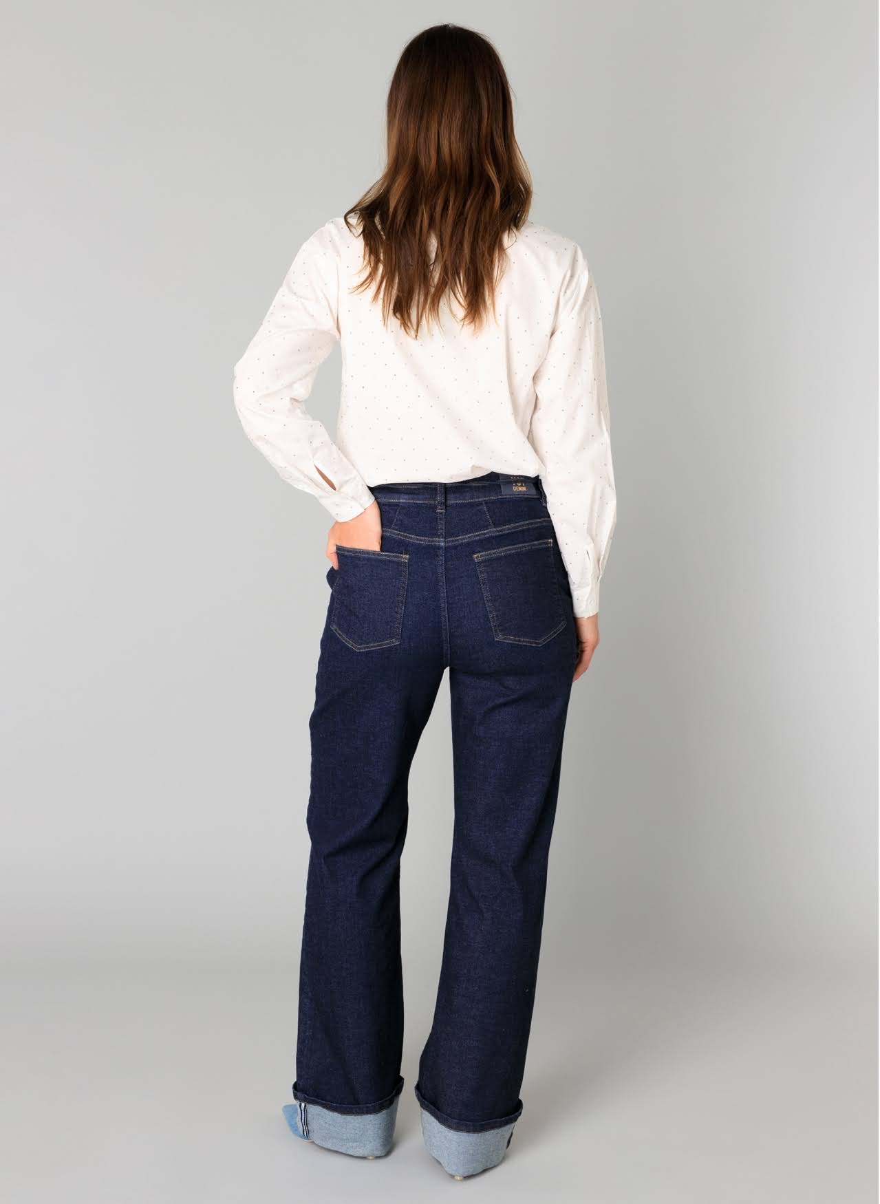 0005678_12030_2_back