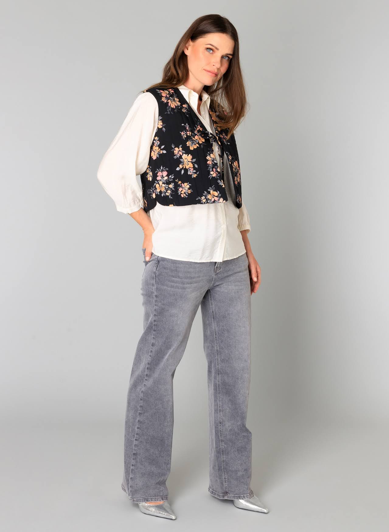 0005712_1099_7_front