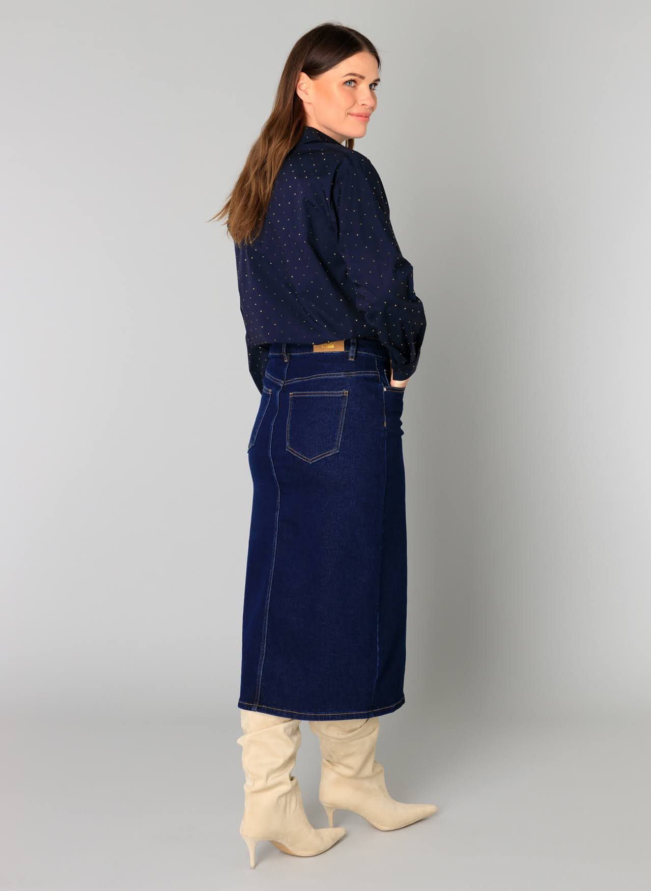 0005723_2022_2_back_872