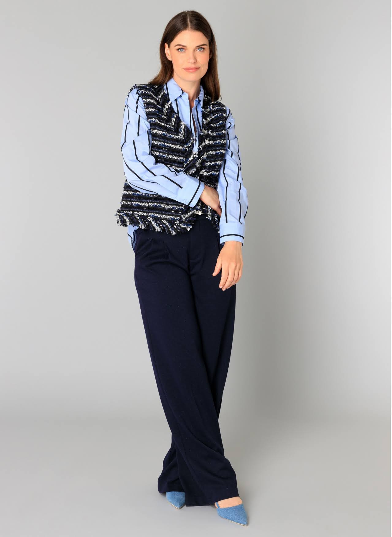 0005967_2922_6_front