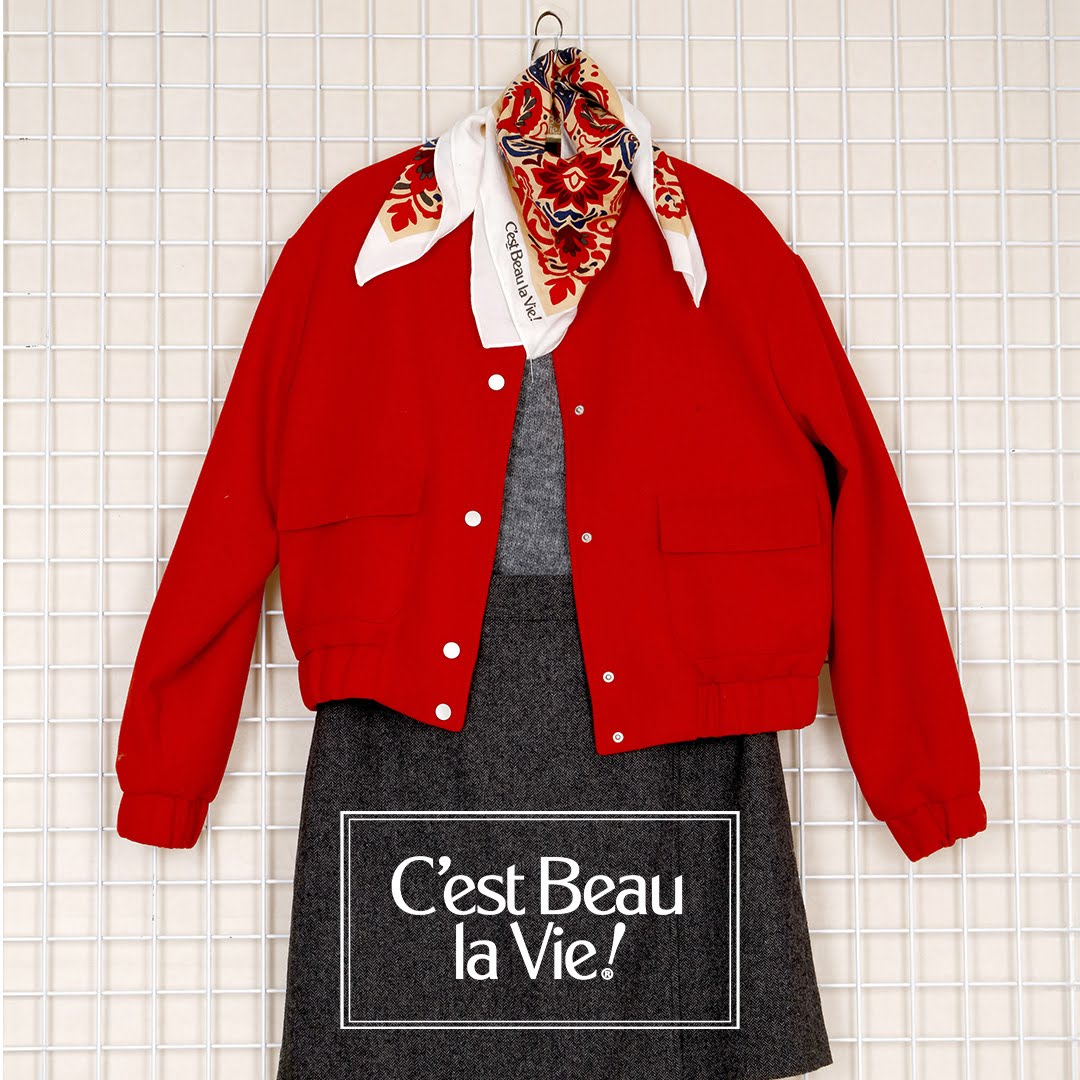 AH25_C_EST BEAU LA VIE_DELICATE RED (14)