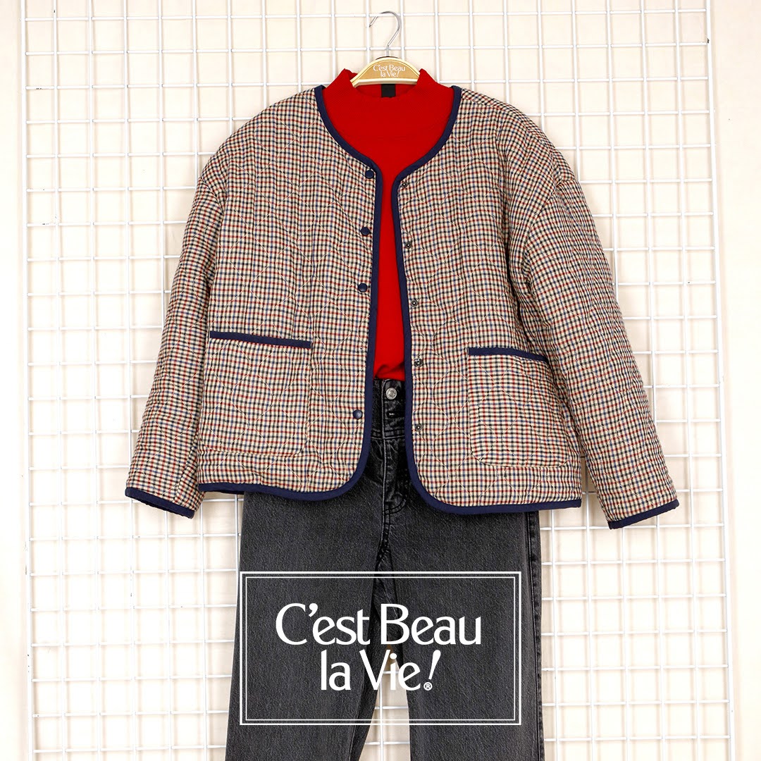 AH25_C_EST BEAU LA VIE_DELICATE RED (17)