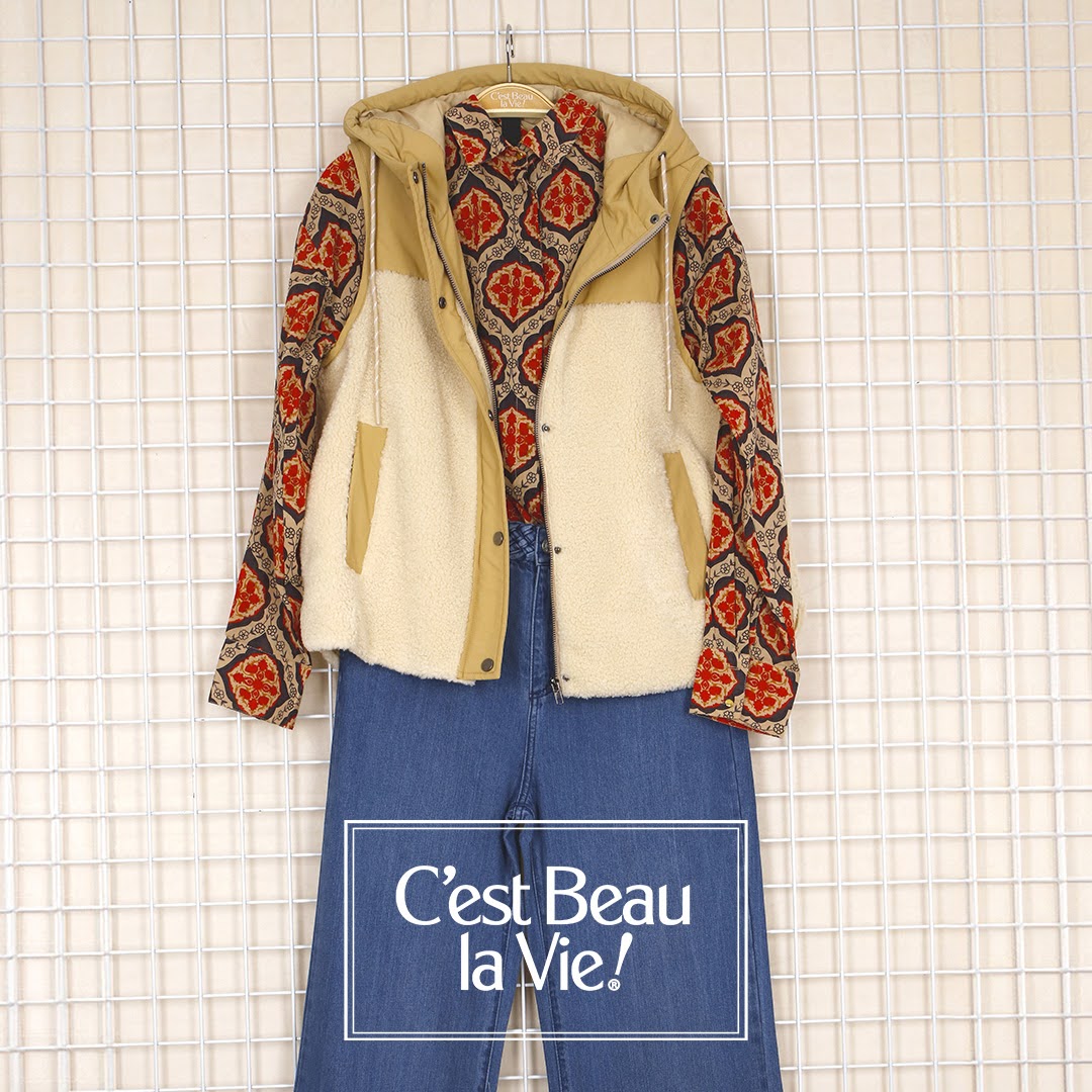 AH25_C_EST BEAU LA VIE_DELICATE RED (23)