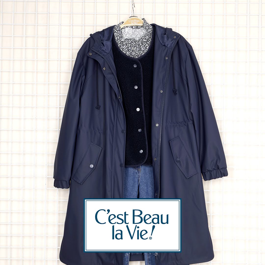 AH25_C_EST BEAU LA VIE_LADY_LIKE (16)