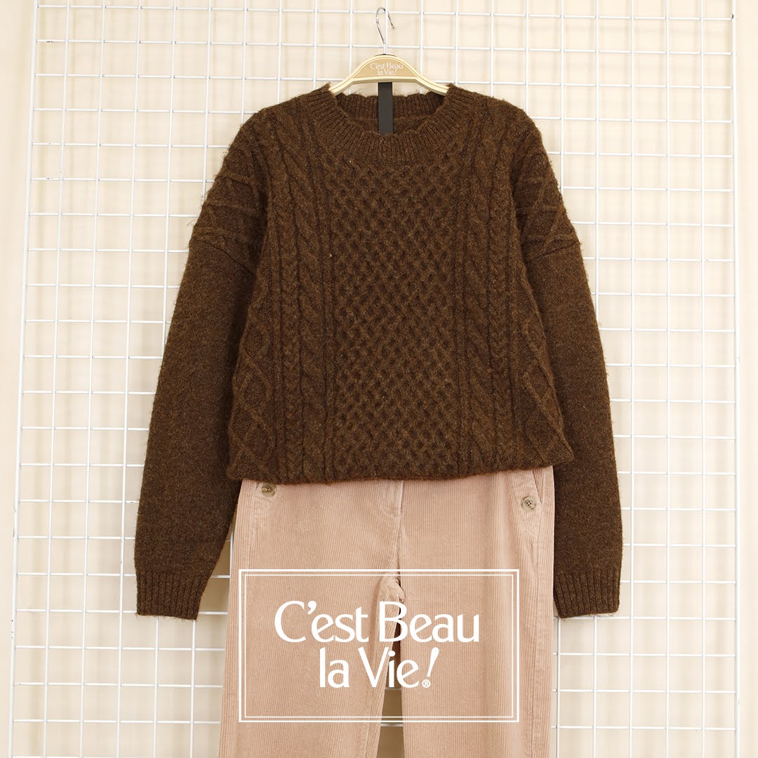 AH25_C_EST BEAU LA VIE_ROMANTIC_ISLAND (12)