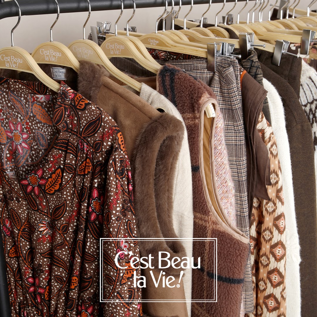 AH25_C_EST BEAU LA VIE_ROMANTIC_ISLAND (5)