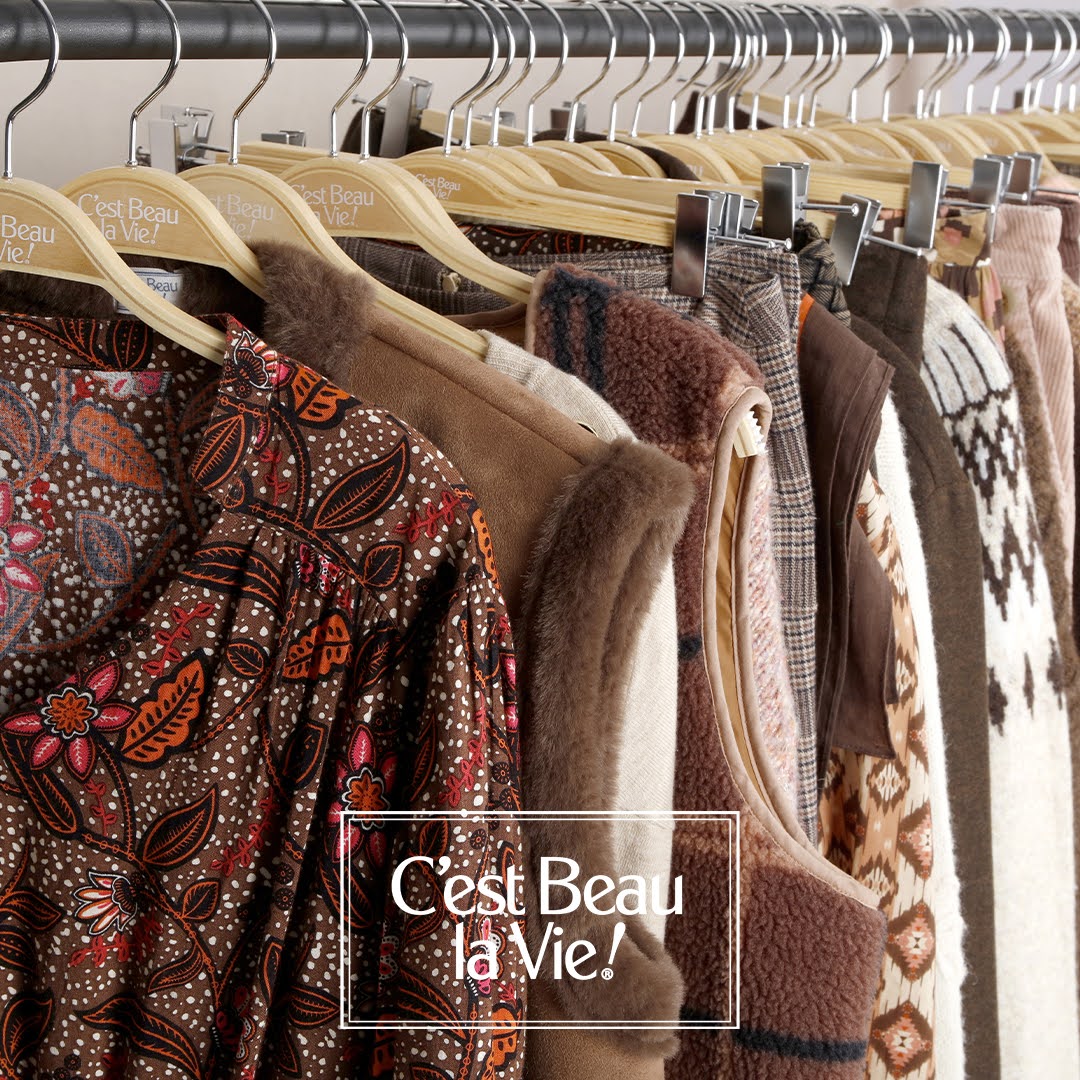 AH25_C_EST BEAU LA VIE_ROMANTIC_ISLAND (6)