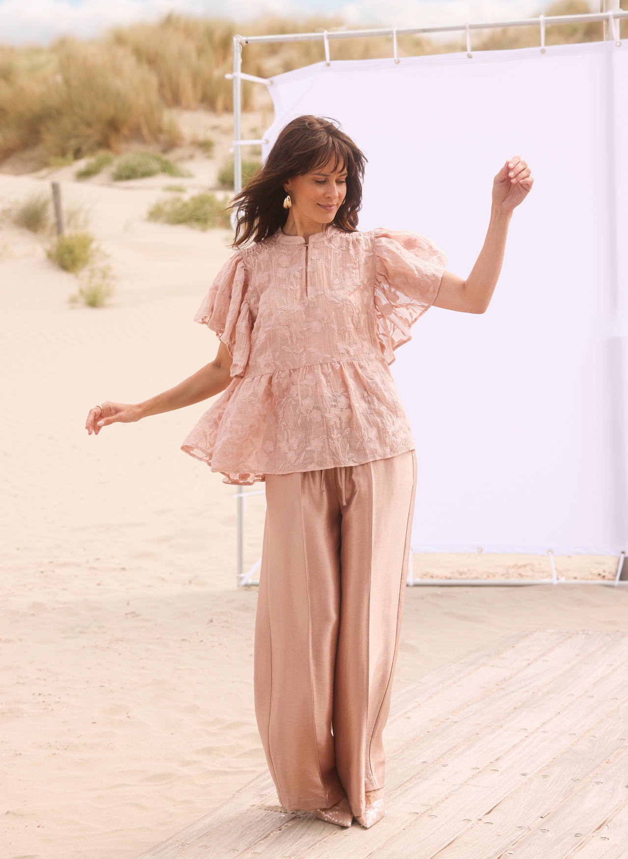 0005711-10045-1212-32-Front