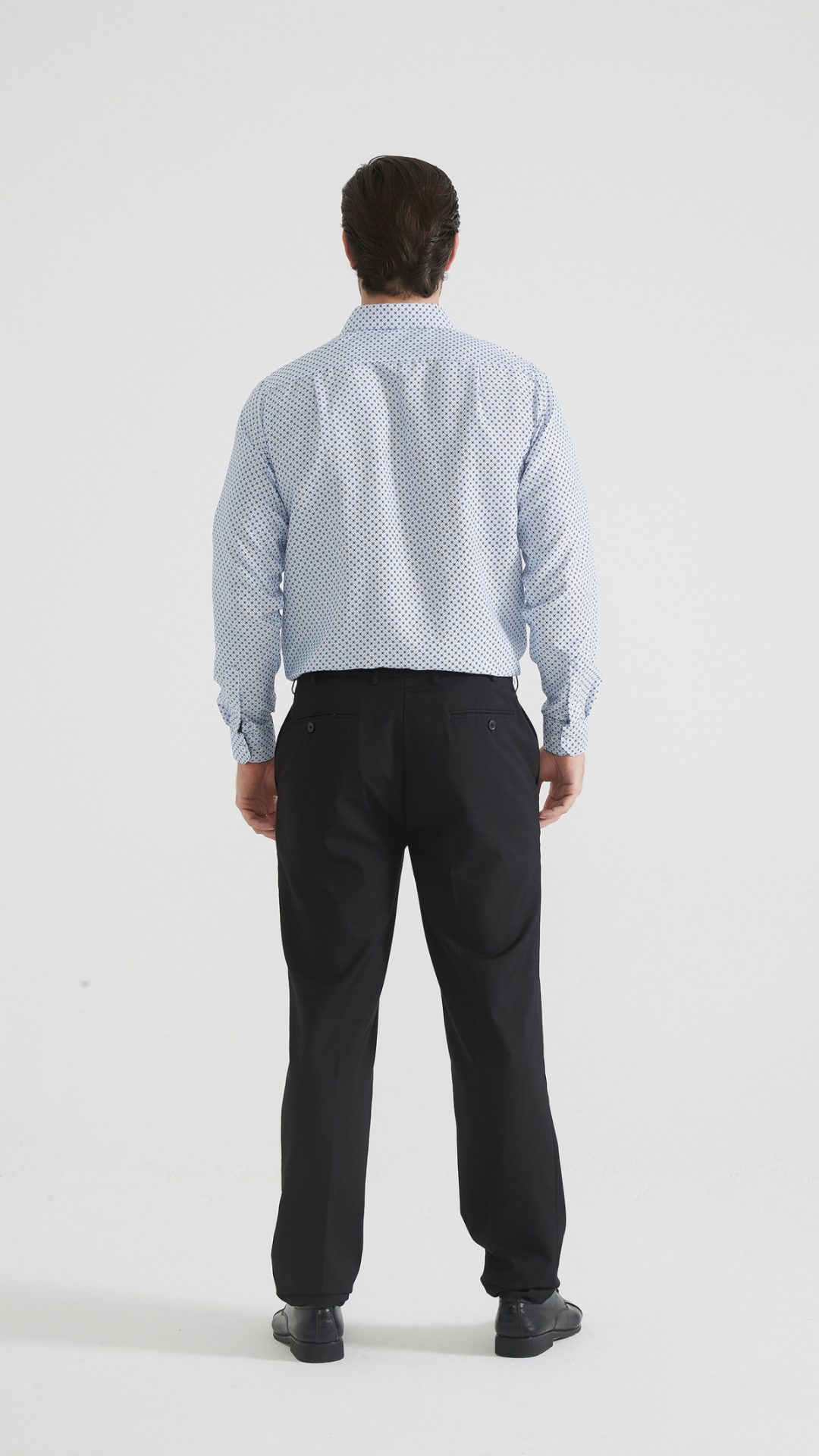 chemise-coupe-droite-a-motifs_blanc_687e03d57e3eb