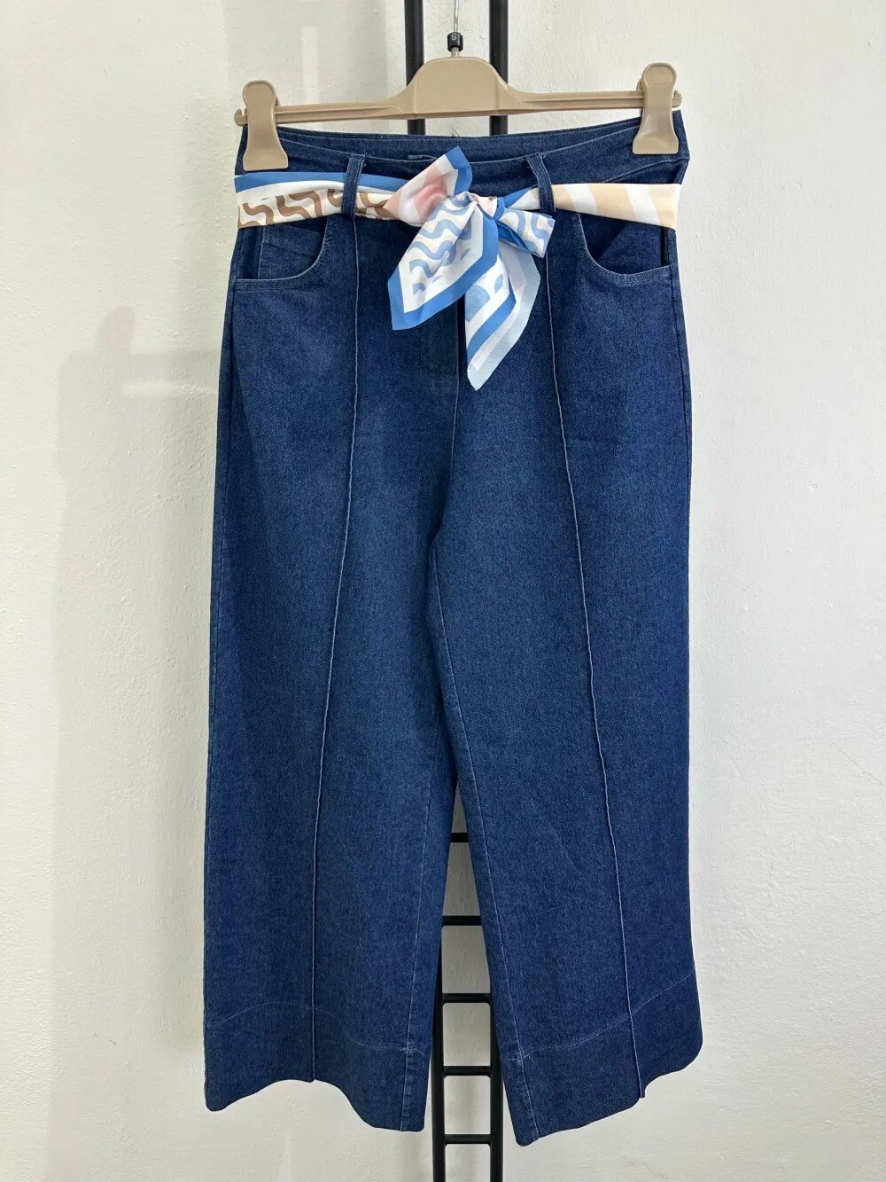 pantalon-avec-bande-coloree_bleu-roi_696907202f021